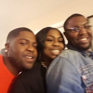 Meet your Posher, Crystal